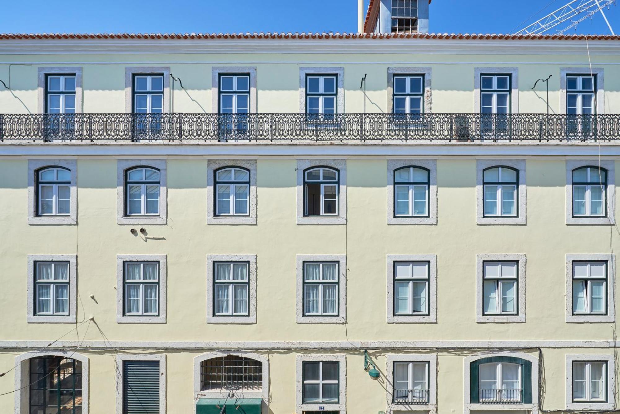 Апартаменти Casa Portuguesa Carmo Лісабон Екстер'єр фото